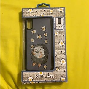 iPhone hedgehog case